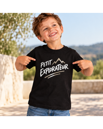 Kinder-T-Shirt, um das Kind anzupassen